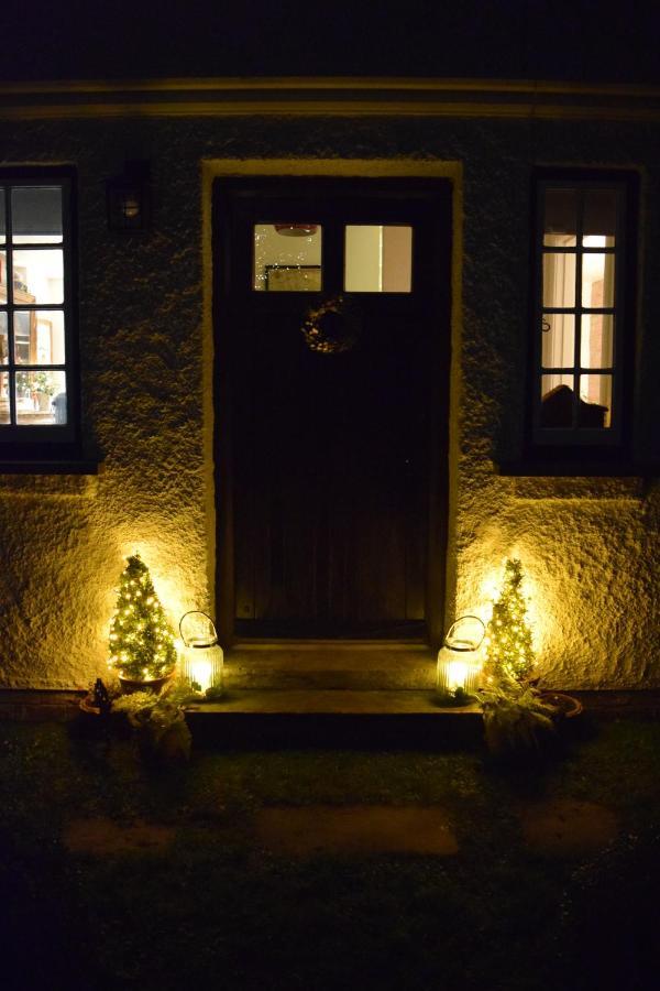 Cedra Cottage - Vintage Country Hideaway 엑스민스터 외부 사진